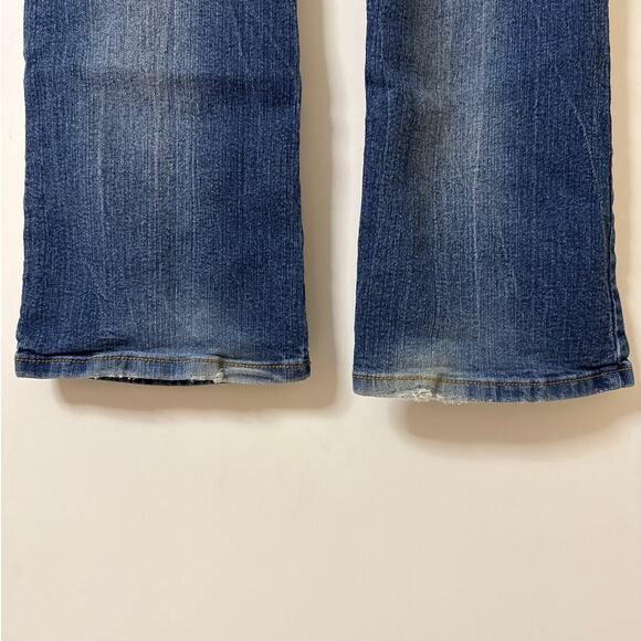 Almost Famous Size 11 Boot Cut Jeans Distressed Button Envelope Pockets - Picture 5 of 7